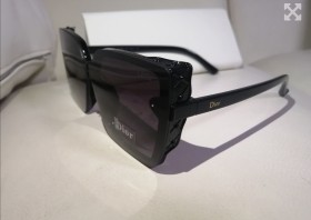 Gafas de sol DIOR